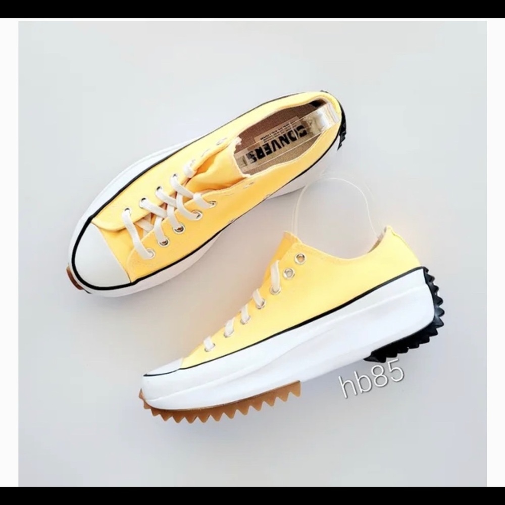 Converse Run Star Hike